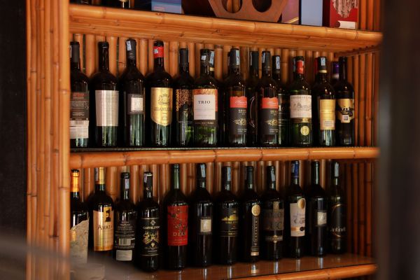 Découvrez notre caviste en ligne pour une sélection de vins raffinés