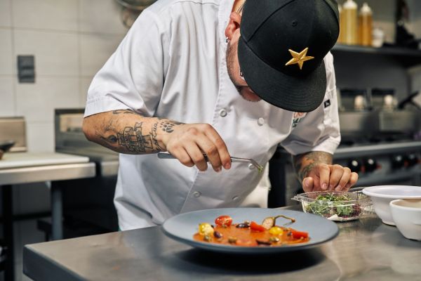 Guide sur l’art culinaire : astuces pour élever vos plats