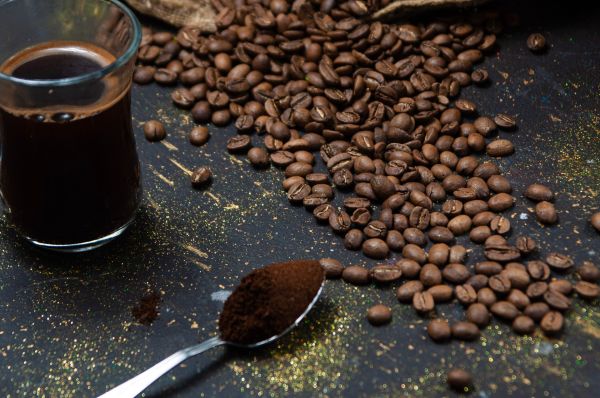 Le voyage gustatif à travers les cafés en grains et moulus : délices à découvrir