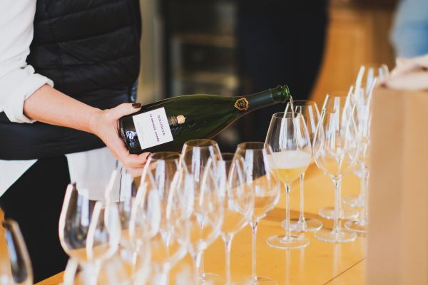 Prenez des cours d'œnologie et découvrez l'univers fascinant du vin !